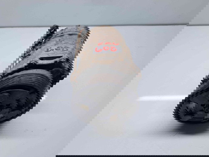 Compresor clima Volkswagen Transporter 5 (7HB, 7HJ) [Fabr 2004-2013] OEM 1.9 TDI BRS 75KW / 102CP