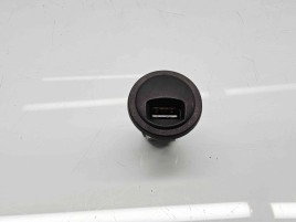  Conector auxiliar USB Peugeot Partner (II) [Fabr 2008-2018] 9800741777
