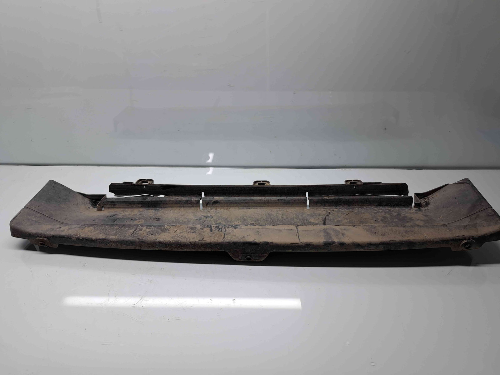 Deflector aer Volkswagen Transporter 5 (7HB, 7HJ) [Fabr 2004-2013] 7H0805962B - imagine 3