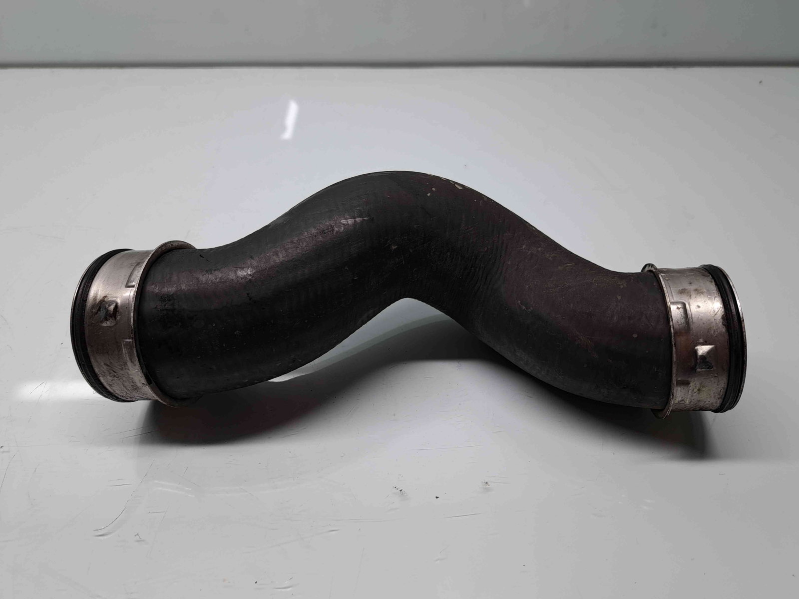 Furtun intercooler Volkswagen Transporter 5 (7HB, 7HJ) [Fabr 2004-2013] OEM 1.9 TDI BRS 75KW / 102CP - imagine 1