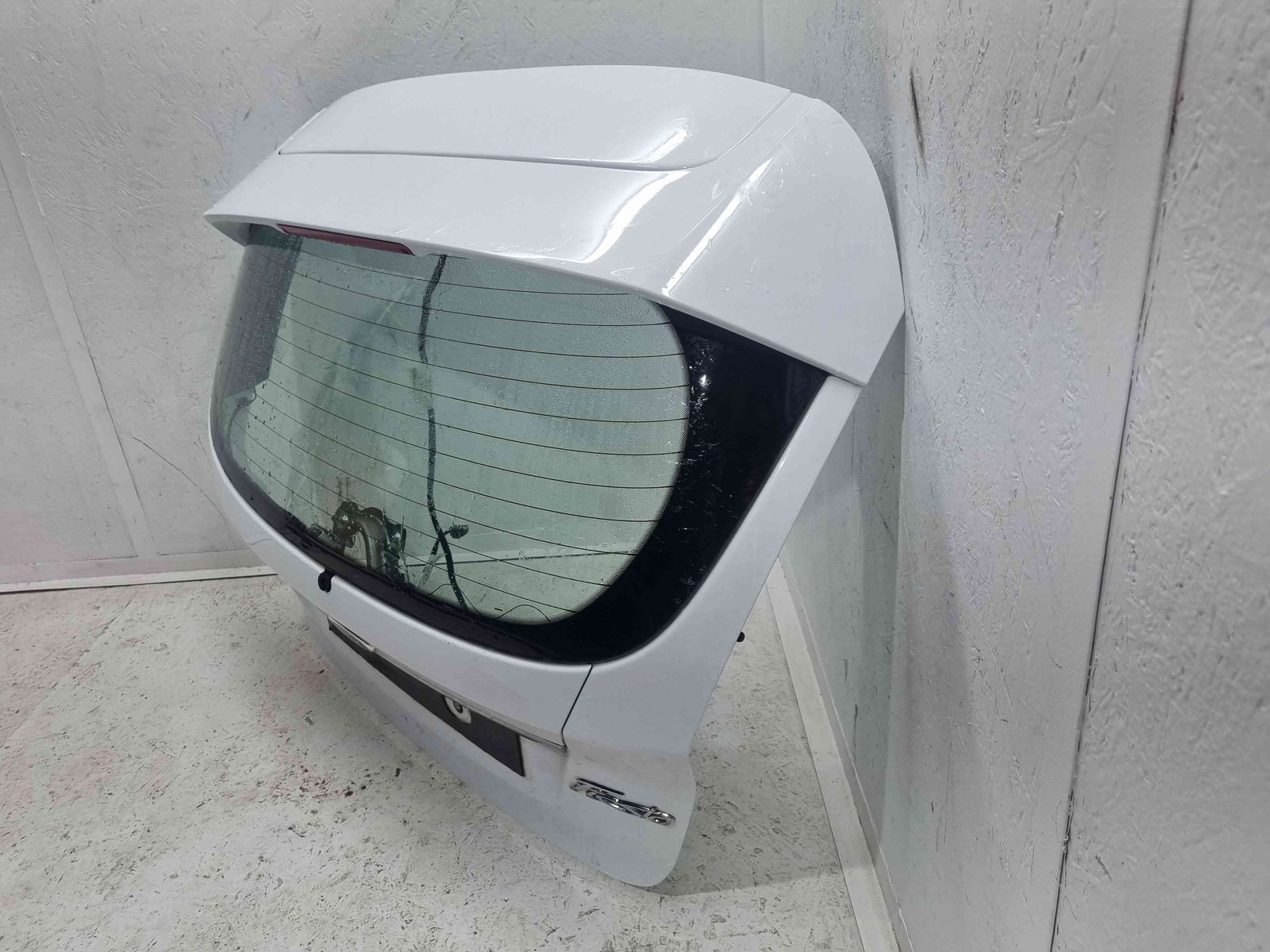 Haion Ford Fiesta 6 facelift [Fabr 2008-2019] Frozen White - imagine 2