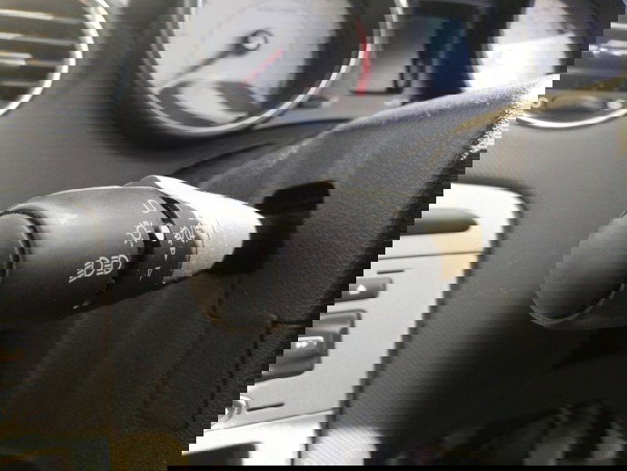 Maneta semnalizare Peugeot 308 1.6HDI OEM 2007-2013