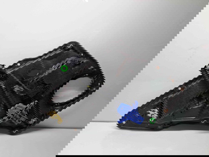 Macara electrica geam dreapta spate Volkswagen Tiguan (5N) [Fabr 2007-2016] 5N0839730F