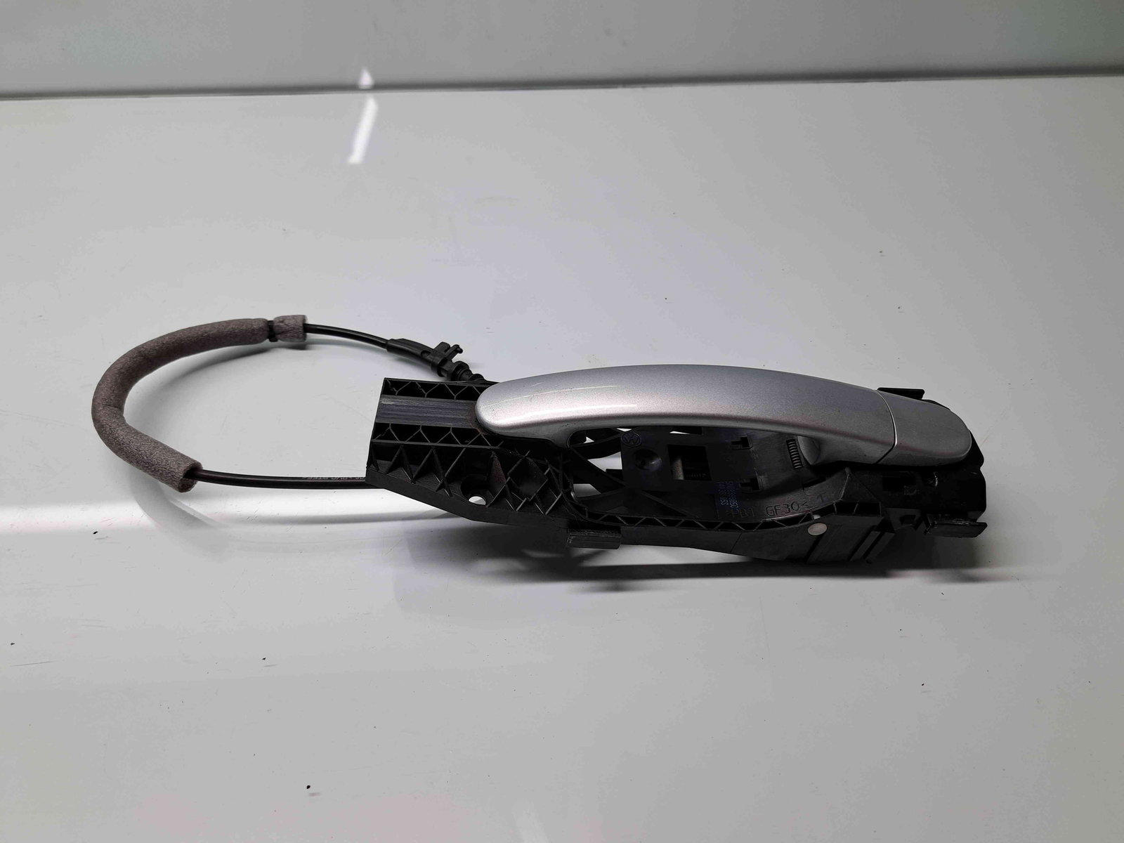 Maner usa dreapta spate Volkswagen Tiguan (5N) [Fabr 2007-2016] LA7W - imagine 2