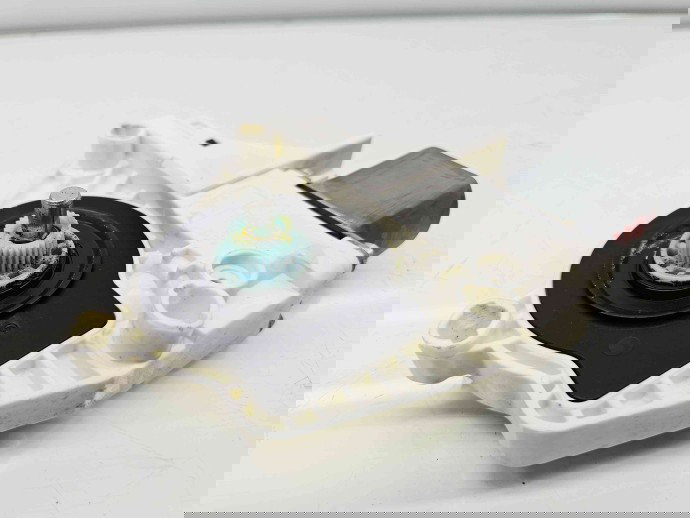 Motoras geam dreapta spate Skoda Superb II Combi (3T5) [Fabr 2009-2015] 8K0959812A