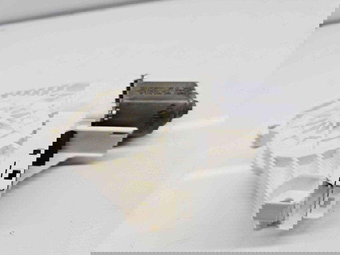 Motoras geam dreapta spate Skoda Superb II Combi (3T5) [Fabr 2009-2015] 8K0959812A