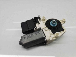 Motoras geam dreapta spate Volkswagen Golf 6 (5K1) GTD [Fabr 2009-2013] 5K0959704C