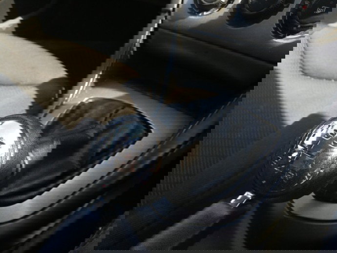 Nuca schimbator Peugeot 308 1.6HDI OEM 2007-2013