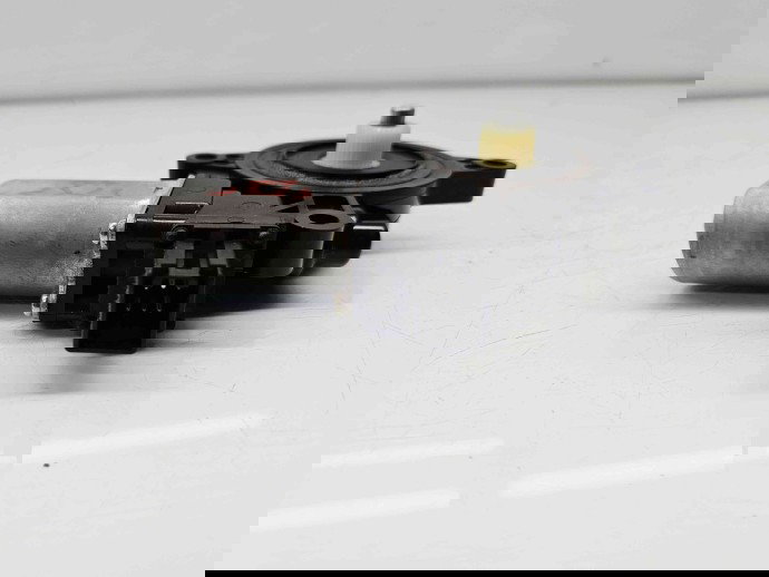 Motoras geam stanga spate MAZDA CX-5 (KE) [Fabr 2011-2016] OEM