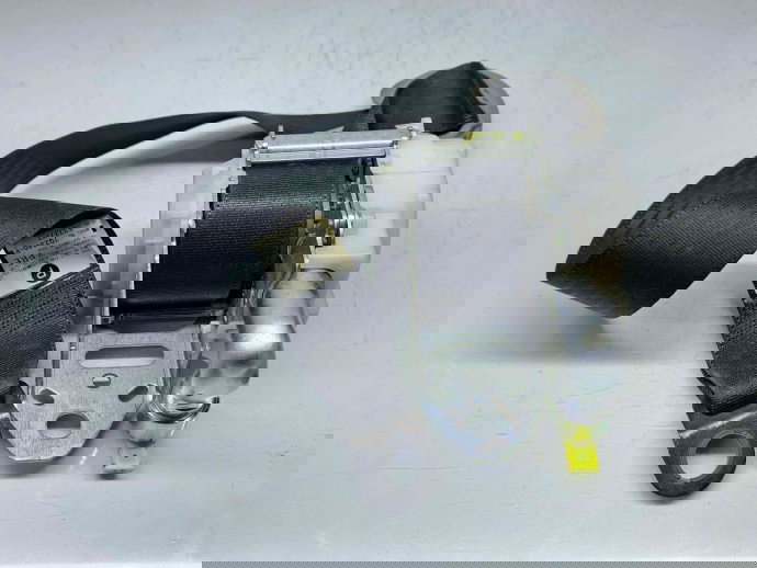  Centura stanga fata Toyota Rav 4 III (ACA3, ACE, ALA3, GSA3, ZSA3) [Fabr 2005-2013] J082512