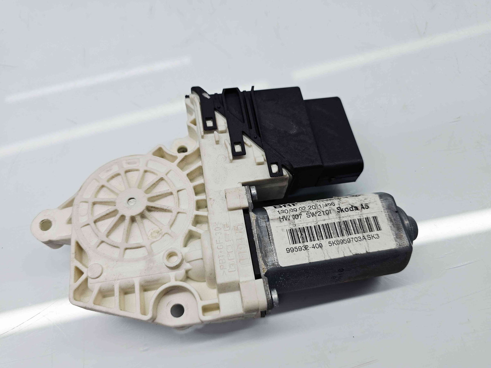 Motoras geam stanga spate Skoda Octavia 2 Combi (1Z5) [Fabr 2004-2013] Facelift 5K0959703A - imagine 4