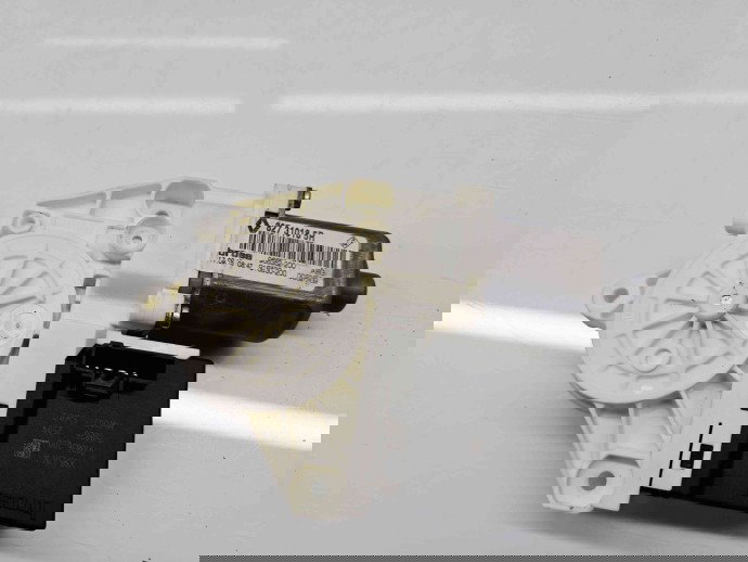 Motoras geam stanga spate Renault Megane 3 [Fabr 2008-2015] Facelift 827310185R