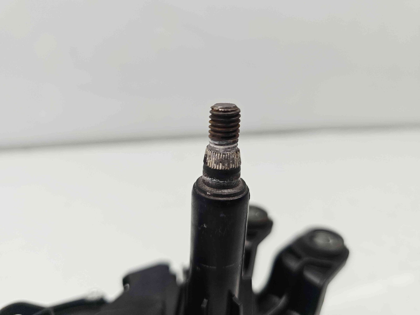 Motoras stergator haion Ford Fiesta 8 [Fabr 2017-2025] H1BB17404AA - imagine 2