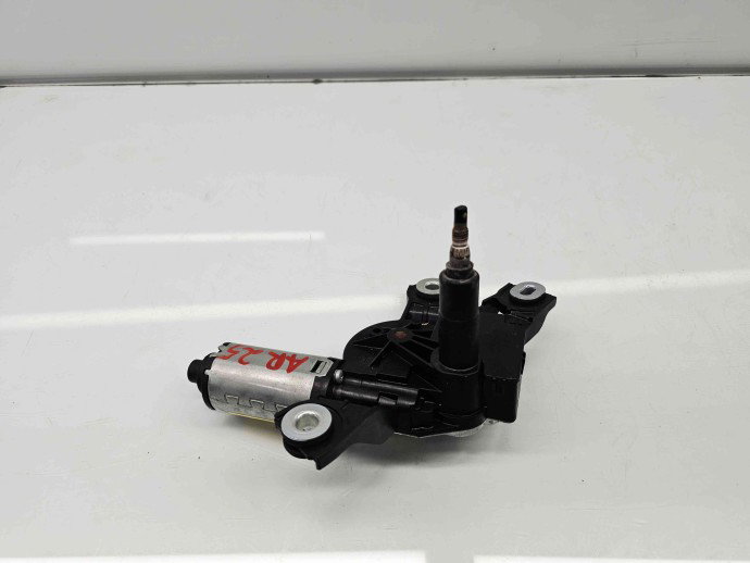  Motoras stergator haion Volkswagen Tiguan (5N) [Fabr 2007-2016] 5N0955711A