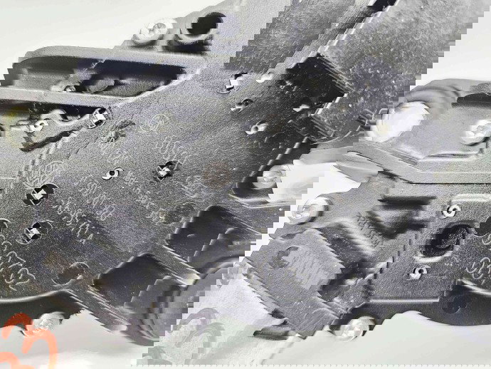  Motoras stergator haion Volkswagen Golf 6 (5K1) GTD [Fabr 2009-2013] 5K6955711A