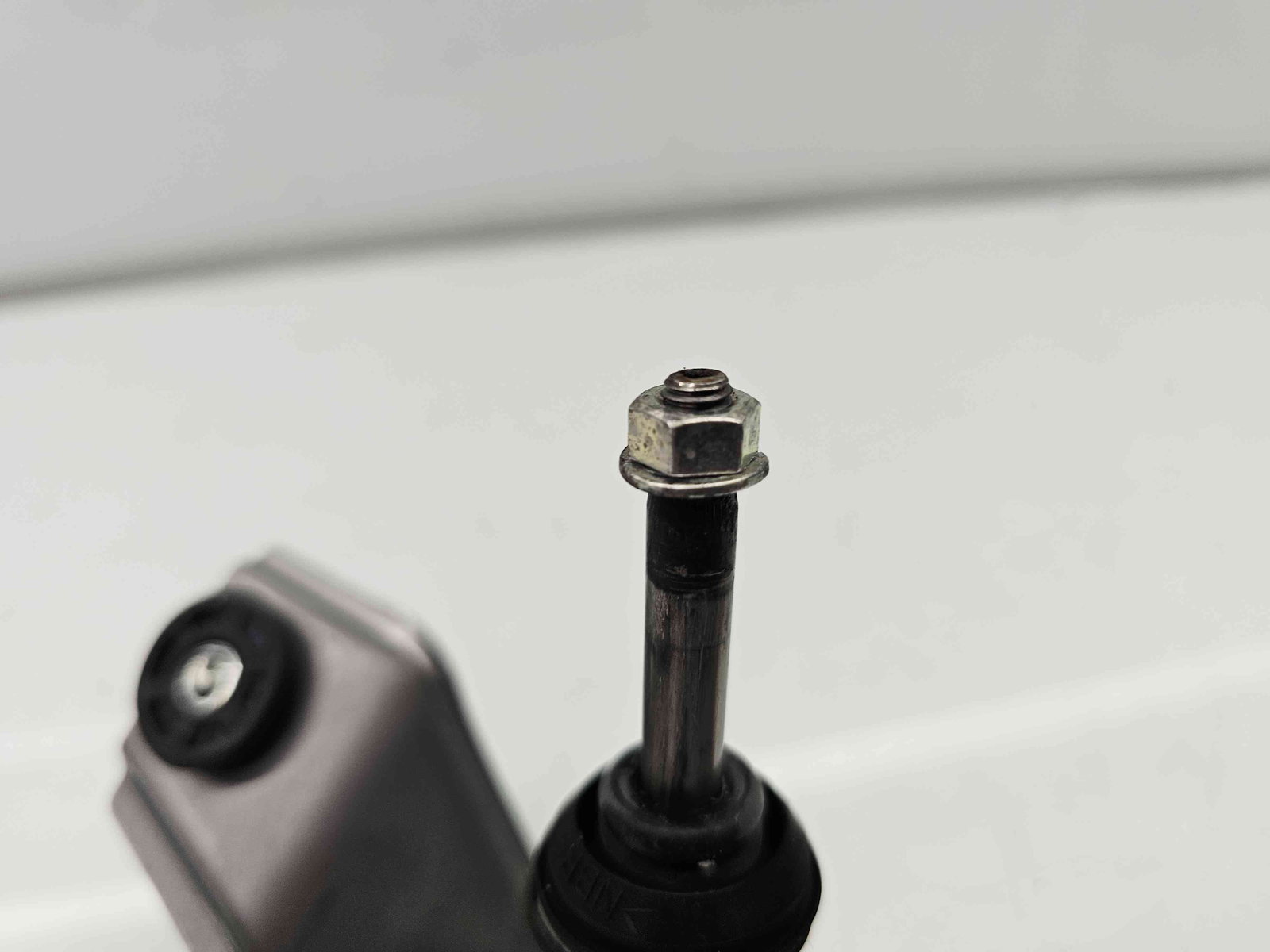 Motoras stergator haion MAZDA CX-5 (KE) [Fabr 2011-2016] KD53-67450 - imagine 2