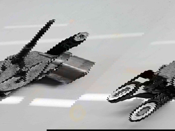  Motoras stergator haion Volkswagen Golf 6 (5K1) [Fabr 2009-2013] 5K6955711B