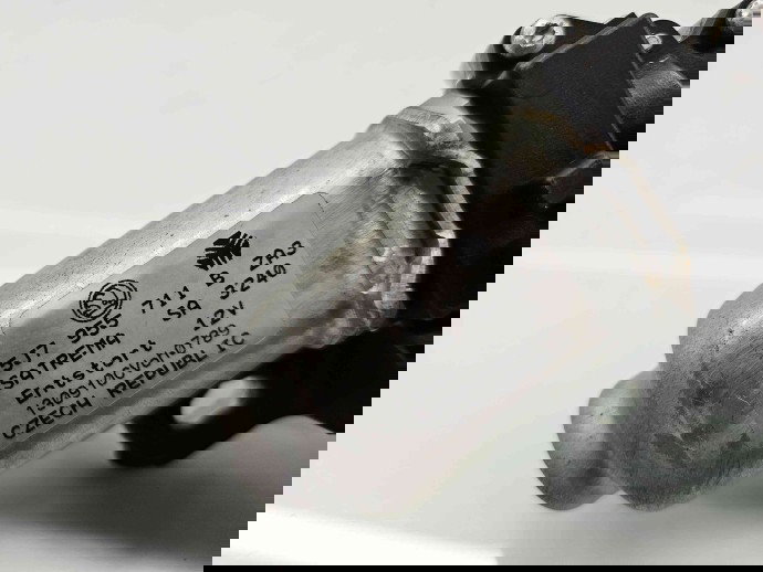  Motoras stergator haion Skoda Yeti (5L) [Fabr 2009-2020] 5J7955711B