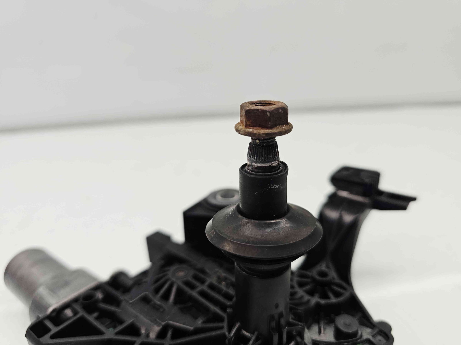 Motoras stergator haion Opel Corsa E [Fabr 2014-prezent] 13443959 - imagine 3