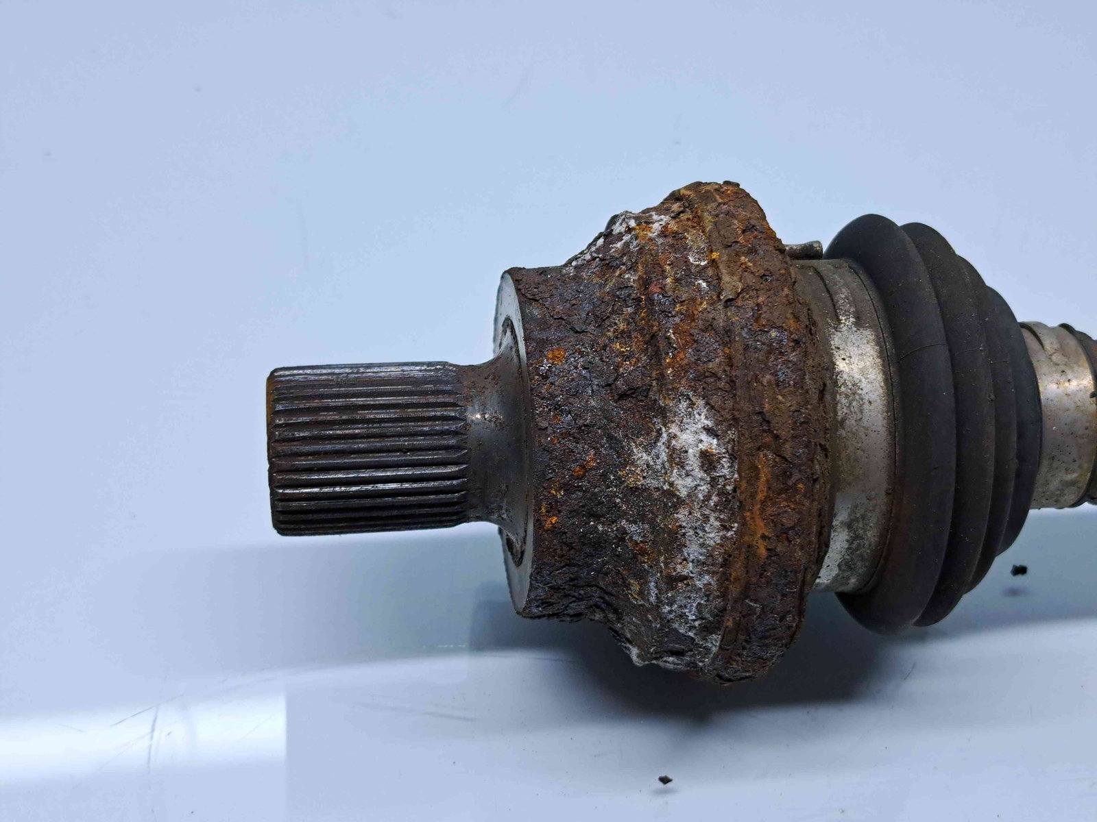 Planetara dreapta spate Volkswagen Tiguan (5N) [Fabr 2007-2016] OEM 2.0 TDI CBAB 103KW / 140CP - imagine 2