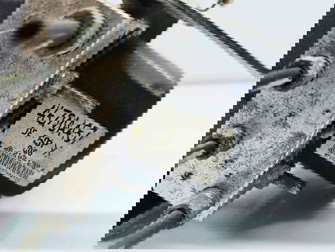 Pompa ABS MITSUBISHI Outlander II [Fabr 2006-2015] 4670A457 2.0 BSY 103KW / 140CP