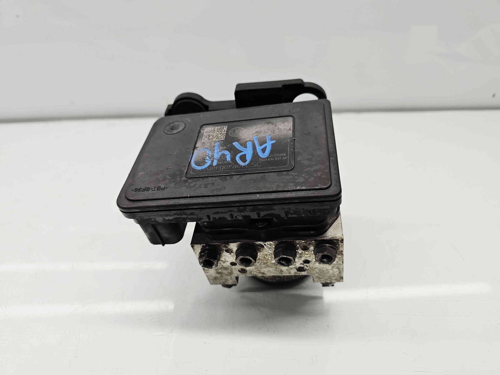 Pompa ABS Skoda Octavia 3 Combi (5E5) [Fabr 2012-prezent] 5Q0614517AF 2.0 TDI CRMB 110KW / 150CP - imagine 2