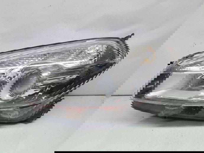  Far stanga Nissan Qashqai Facelift (2) [Fabr 2009-2013] 26060-BR01B