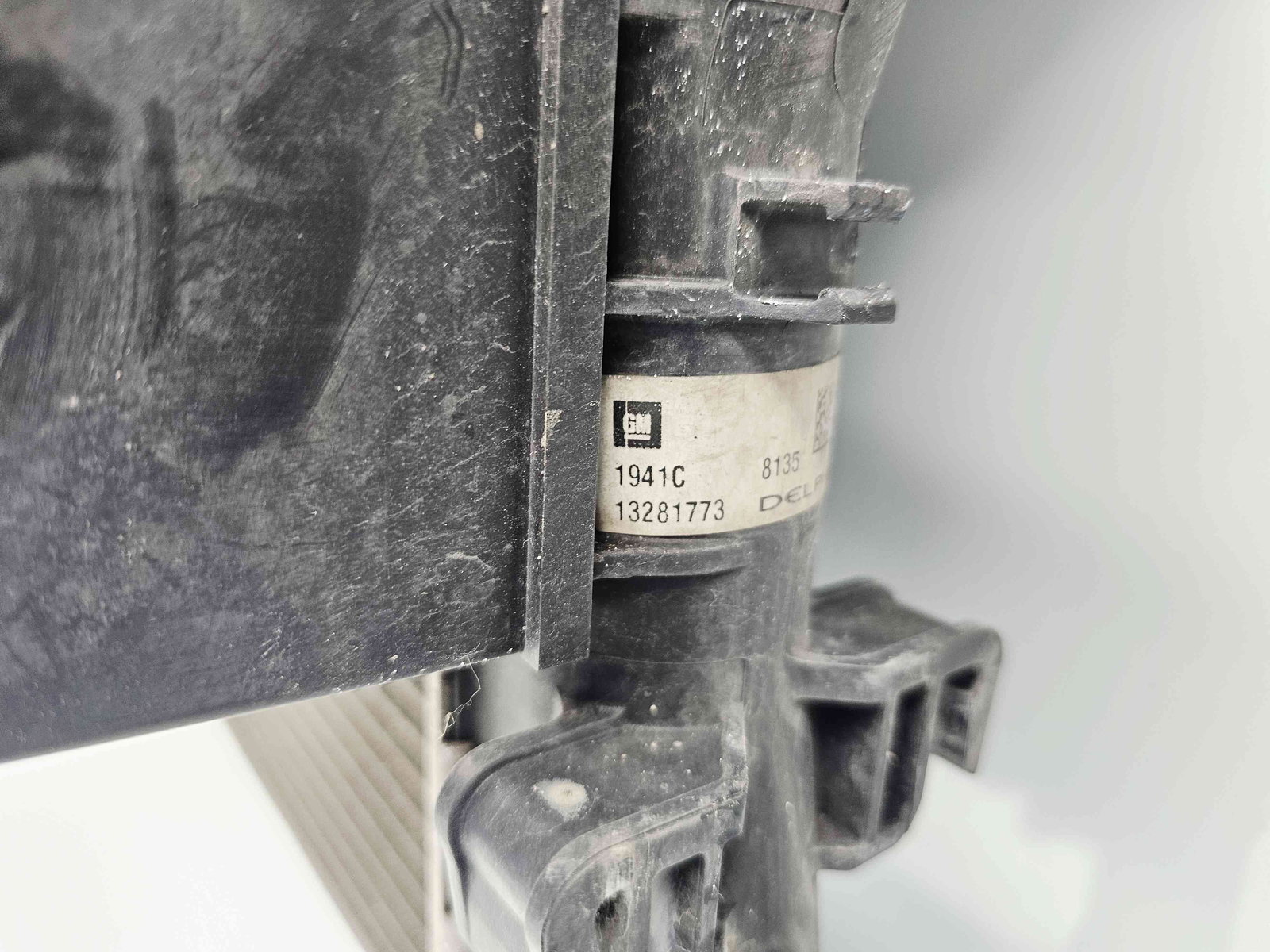 Radiator apa Opel Astra J [Fabr 2009-2015] 13281773 1.4 Benz A14XER 74KW / 100CP - imagine 4