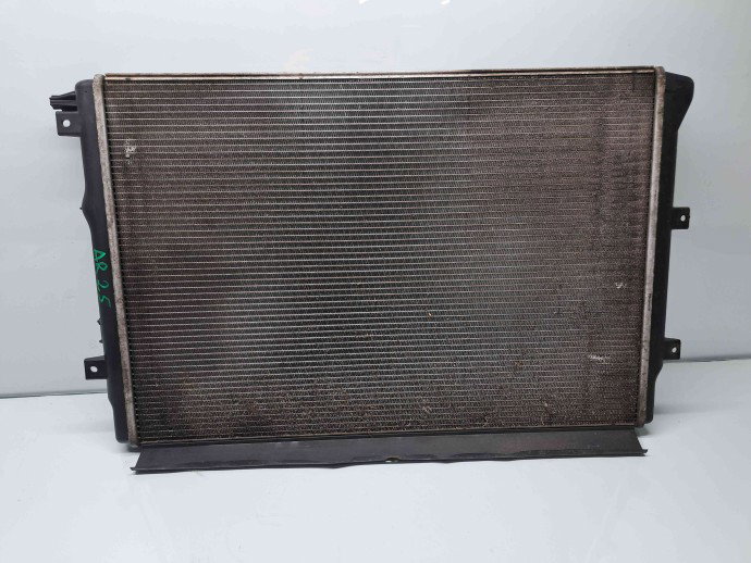 Radiator apa Volkswagen Tiguan (5N) [Fabr 2007-2016] 5N0121253F 2.0 TDI CBAB 103KW / 140CP