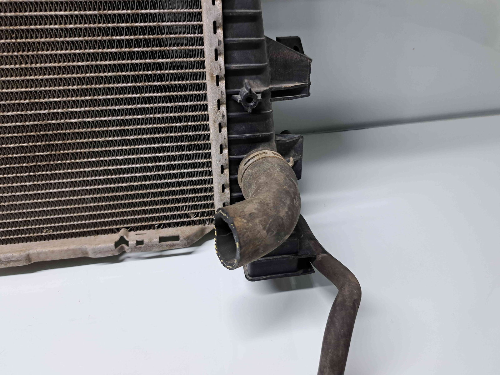 Radiator apa Volkswagen Transporter 5 (7HB, 7HJ) [Fabr 2004-2013] 7H0121253K 1.9 TDI BRS 75KW / 102CP - imagine 3