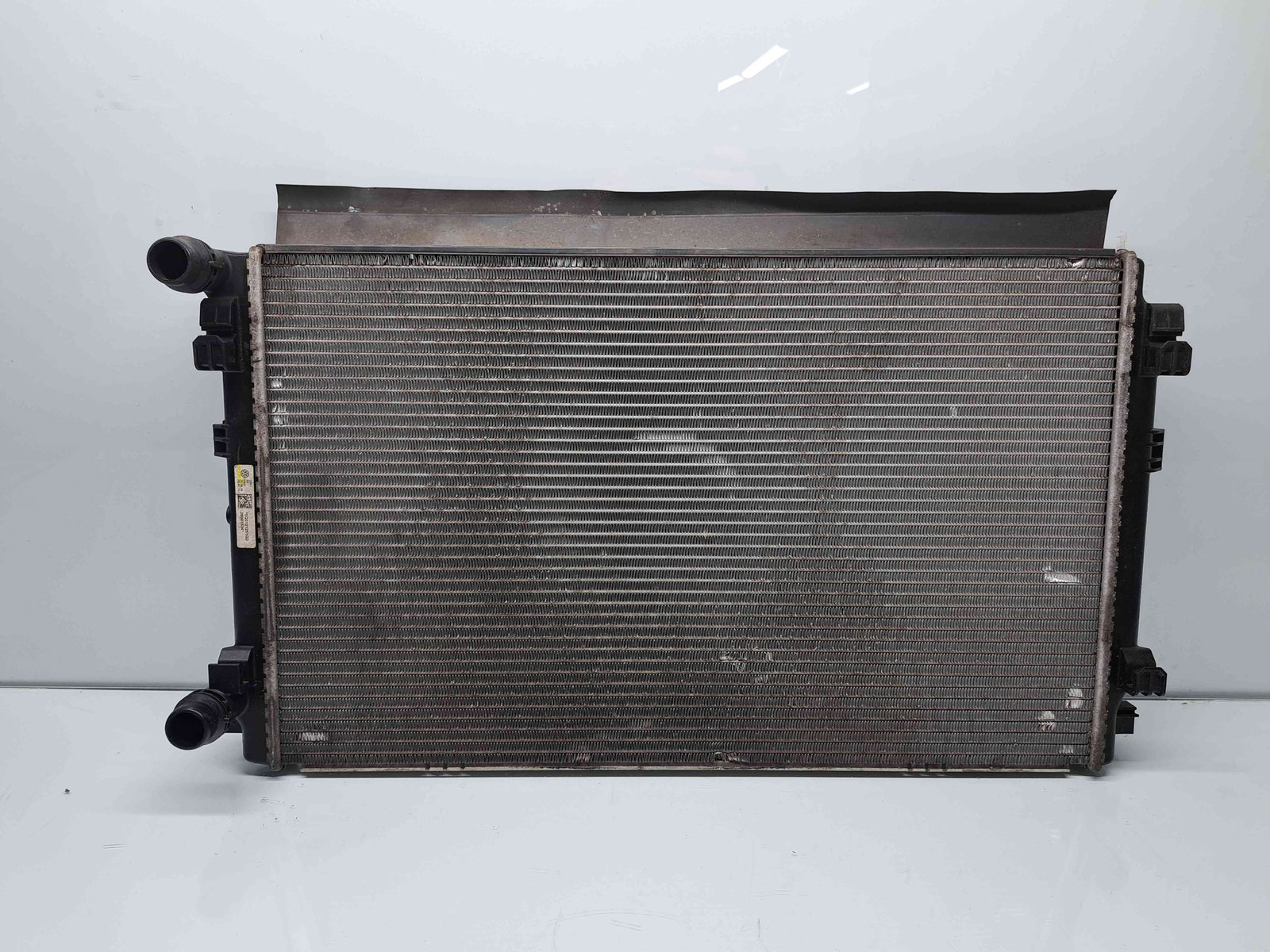 Radiator apa Volkswagen Passat B8 Variant (3G5) [Fabr 2015-prezent] 5Q0121251GD 1.6 TDI DCXA 88KW / 120CP - imagine 2