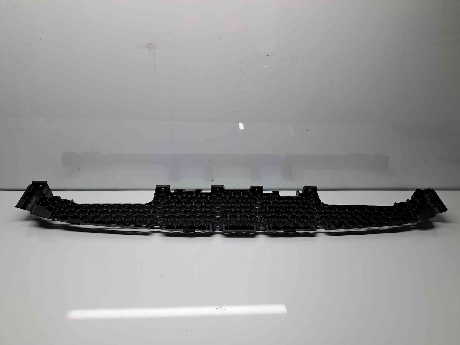 Scut sub bara Kia Sorento 2 [Fabr 2009-2015] 86561-2P000 - imagine 1