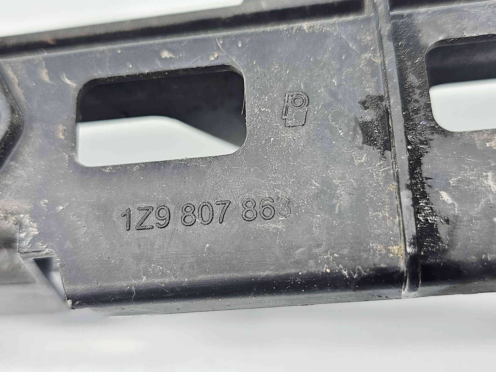 Suport central bara spate Skoda Octavia 2 Combi (1Z5) [Fabr 2004-2013] Facelift 1Z9807863 - imagine 3