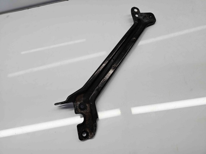 Suport far dreapta Skoda Superb III Combi (3V5) [Fabr 2015-2024] 3V0806930