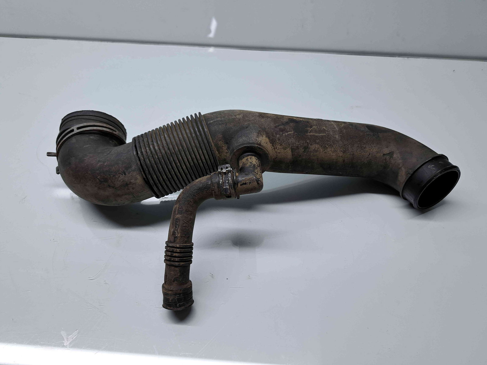 Tub admisie aer Volkswagen Transporter 5 (7HB, 7HJ) [Fabr 2004-2013] 7H0129615D 1.9 TDI BRS 75KW / 102CP - imagine 4