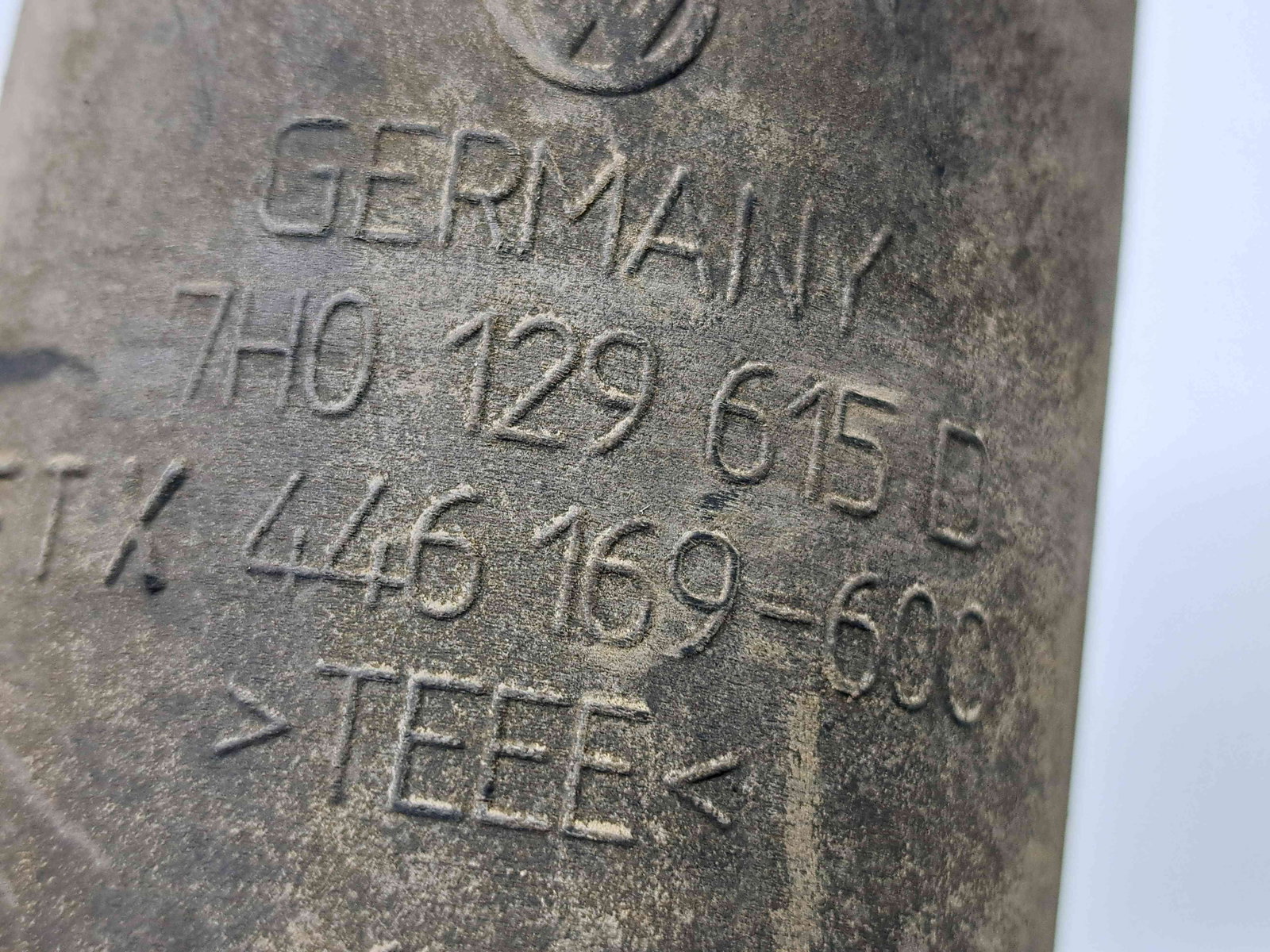 Tub admisie aer Volkswagen Transporter 5 (7HB, 7HJ) [Fabr 2004-2013] 7H0129615D 1.9 TDI BRS 75KW / 102CP - imagine 5