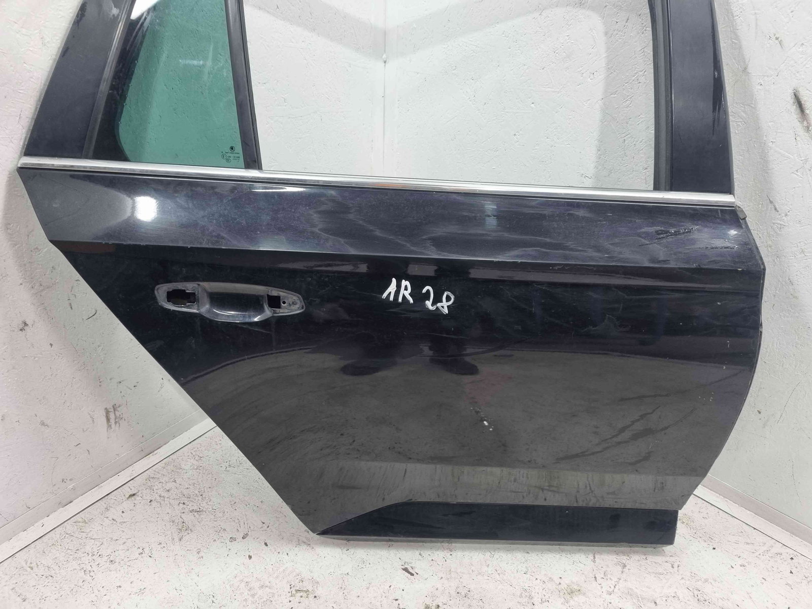 Usa dreapta spate Skoda Superb III Combi (3V5) [Fabr 2015-2024] LF9R - imagine 5