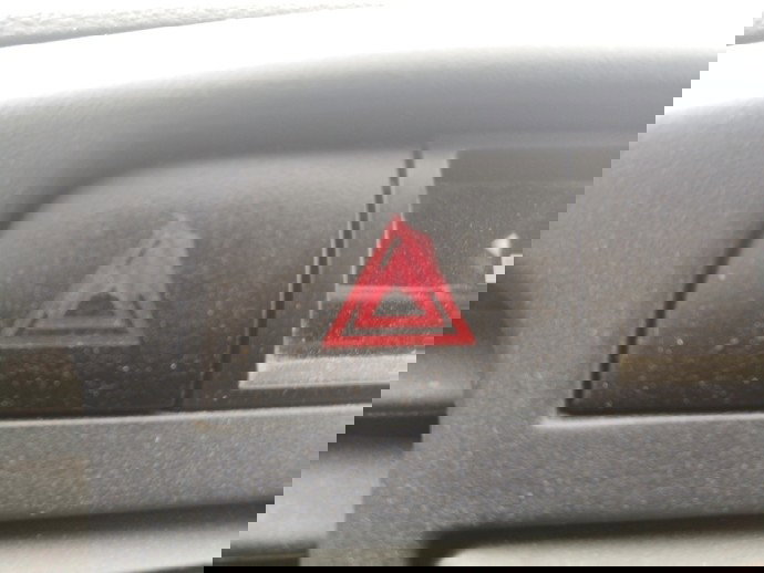 Buton avarii Hyundai Accent 1.5 diesel OEM 2005-2008