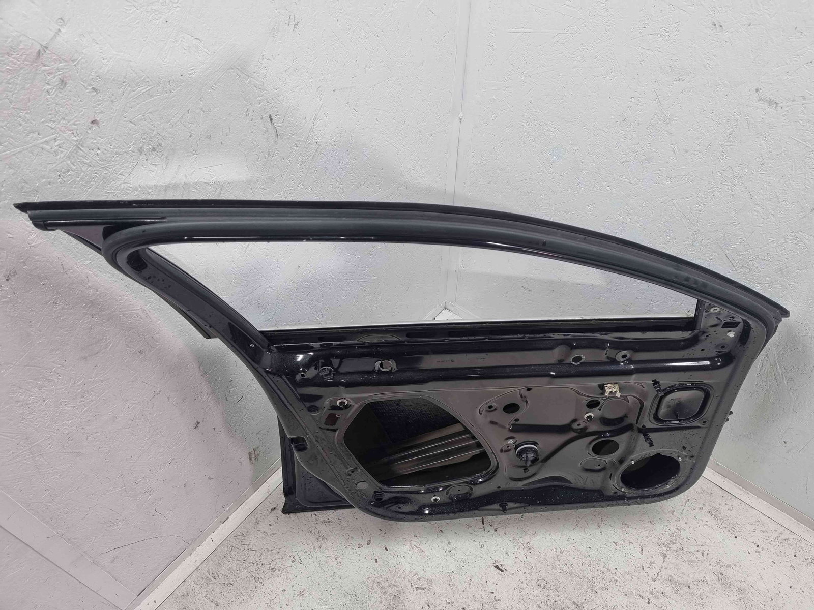 Usa stanga fata Skoda Superb III Combi (3V5) [Fabr 2015-2024] LF9R - imagine 9