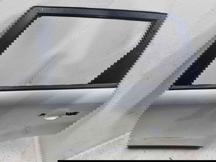 Usa stanga spate Kia Sorento 2 [Fabr 2009-2015] BRIGHT SILVER