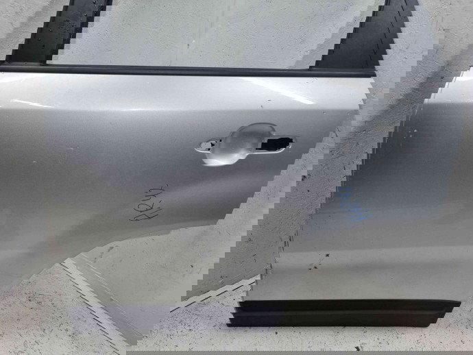 Usa stanga spate Kia Sorento 2 [Fabr 2009-2015] BRIGHT SILVER