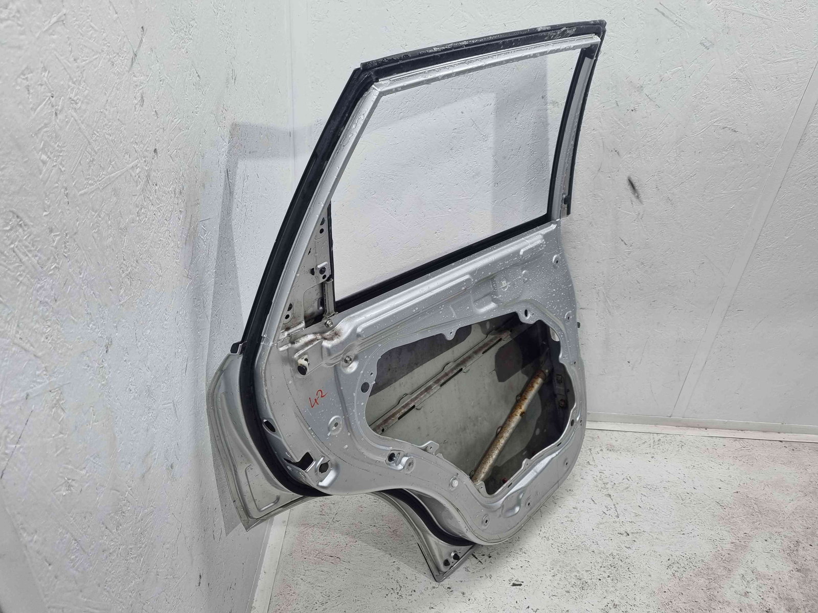 Usa stanga spate Kia Sorento 2 [Fabr 2009-2015] BRIGHT SILVER - imagine 8