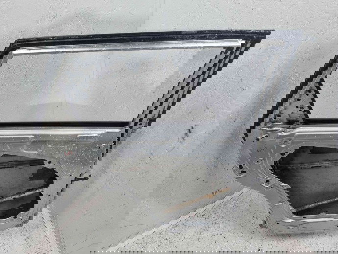 Usa stanga spate Kia Sorento 2 [Fabr 2009-2015] BRIGHT SILVER