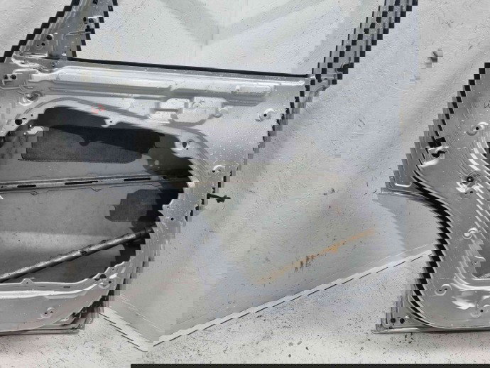 Usa stanga spate Kia Sorento 2 [Fabr 2009-2015] BRIGHT SILVER