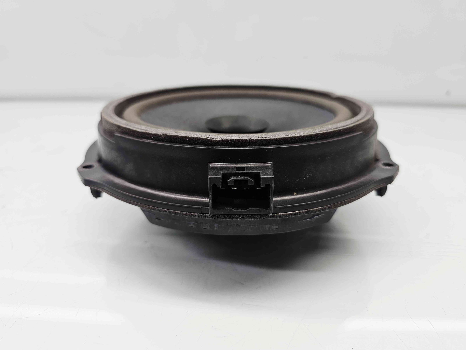 Boxa dreapta spate Ford Kuga I [Fabr 2008-2012] 3M5T-18808-CE - imagine 2