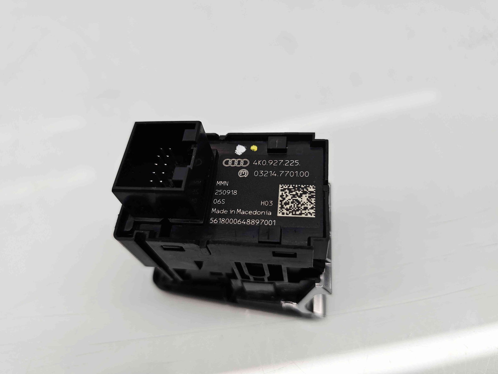 Buton frana de mana Audi A6 (4A2, C8) S-line [Fabr 2018-2025] 4K0927225 - imagine 3