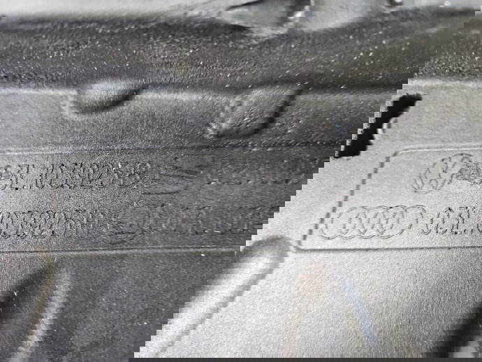 Capac motor Volkswagen Golf 6 (5K1) [Fabr 2009-2013] 03L103925B 1.6 TDI CAYB 66KW / 90CP