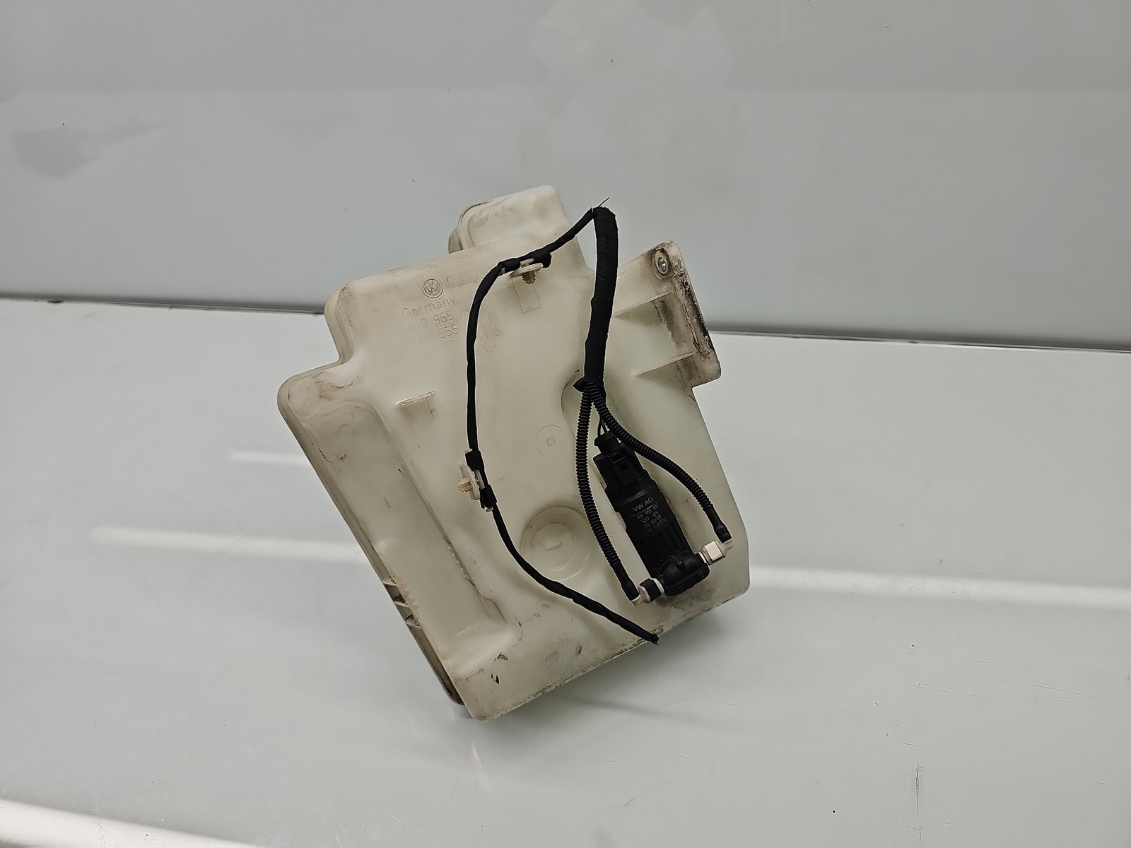 Vas lichid parbriz Volkswagen Golf 6 (5K1) [Fabr 2009-2013] 1K0955453Q - imagine 3