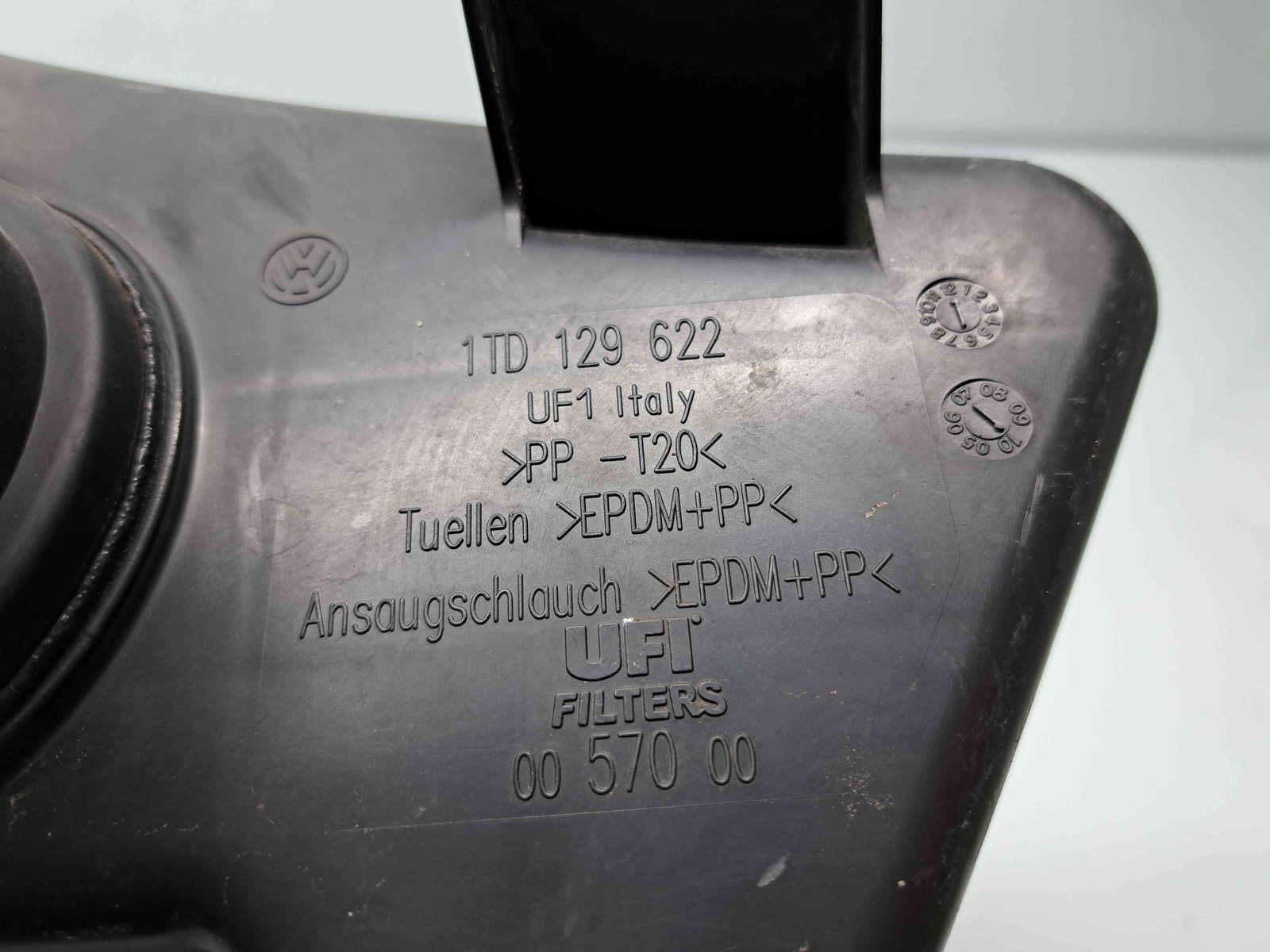 Carcasa filtru aer Skoda Octavia 2 Combi (1Z5) [Fabr 2004-2013] Facelift 1T129622 1.6 Benz BSE 75KW / 102CP - imagine 4