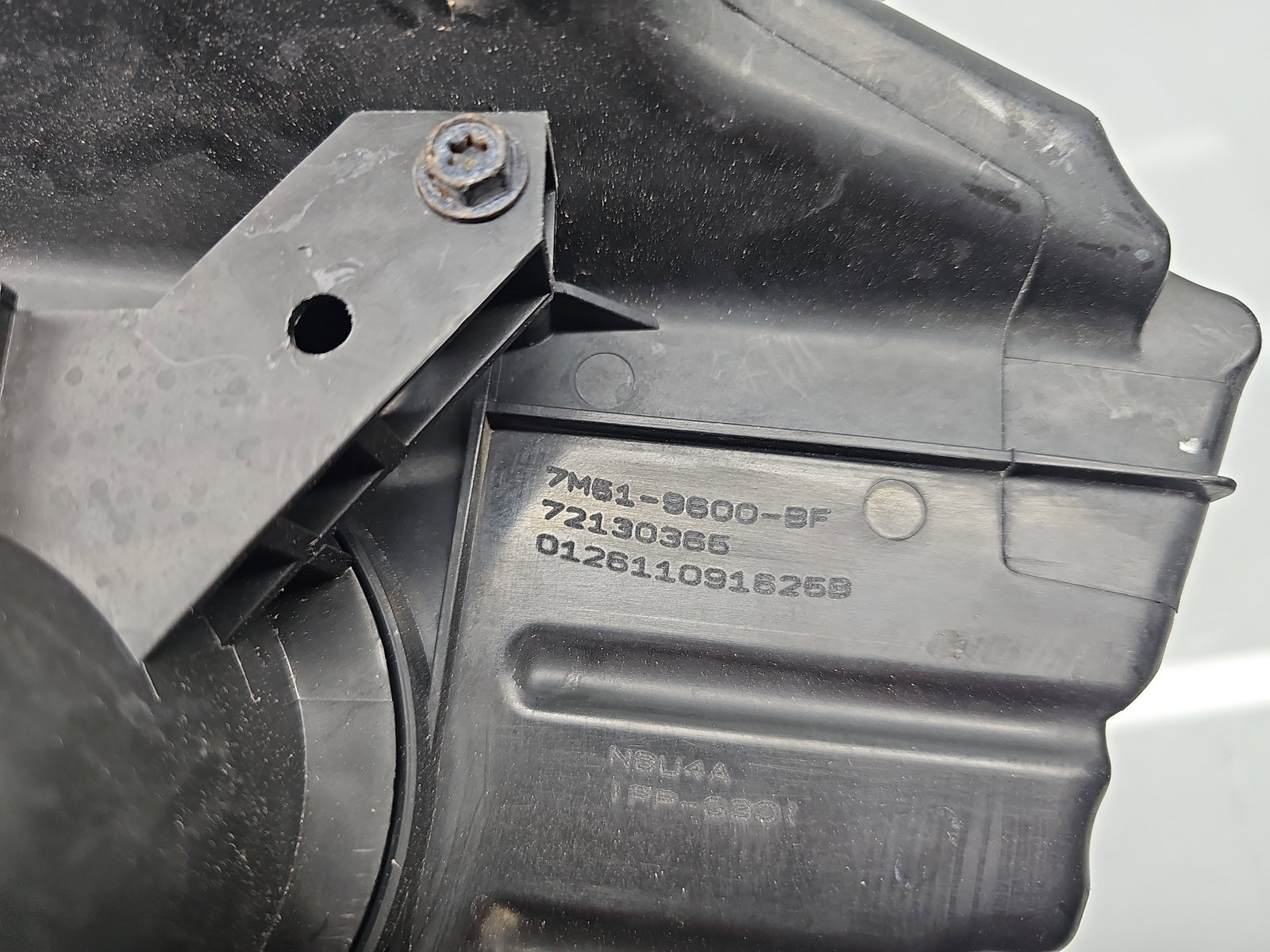 Carcasa filtru aer Ford Kuga I [Fabr 2008-2012] 7M-9600-BF 2.0 TDCI G6DG 100KW / 136CP - imagine 4